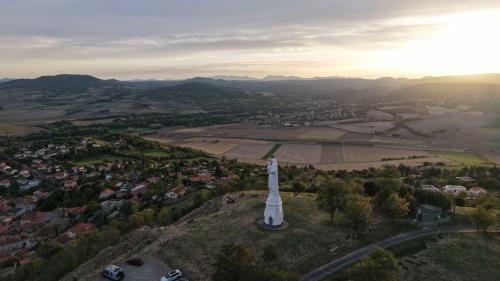 DJI_20260906194258_0010_D.JPG